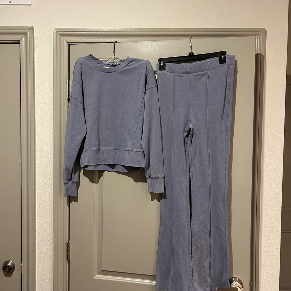 Cozy Blue Lounge Set